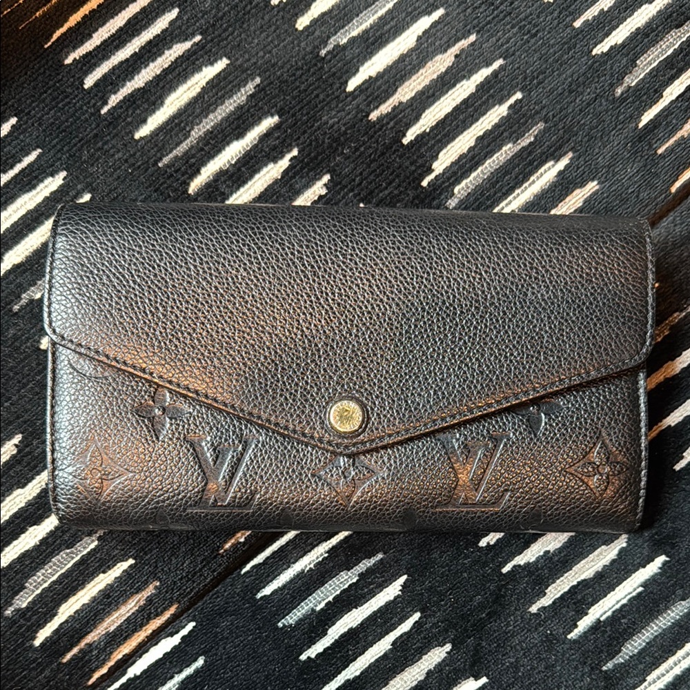 Louis Vuitton Black Key & Card Holder